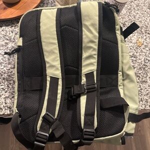Stylish Black and Green Bagsmart Backpack